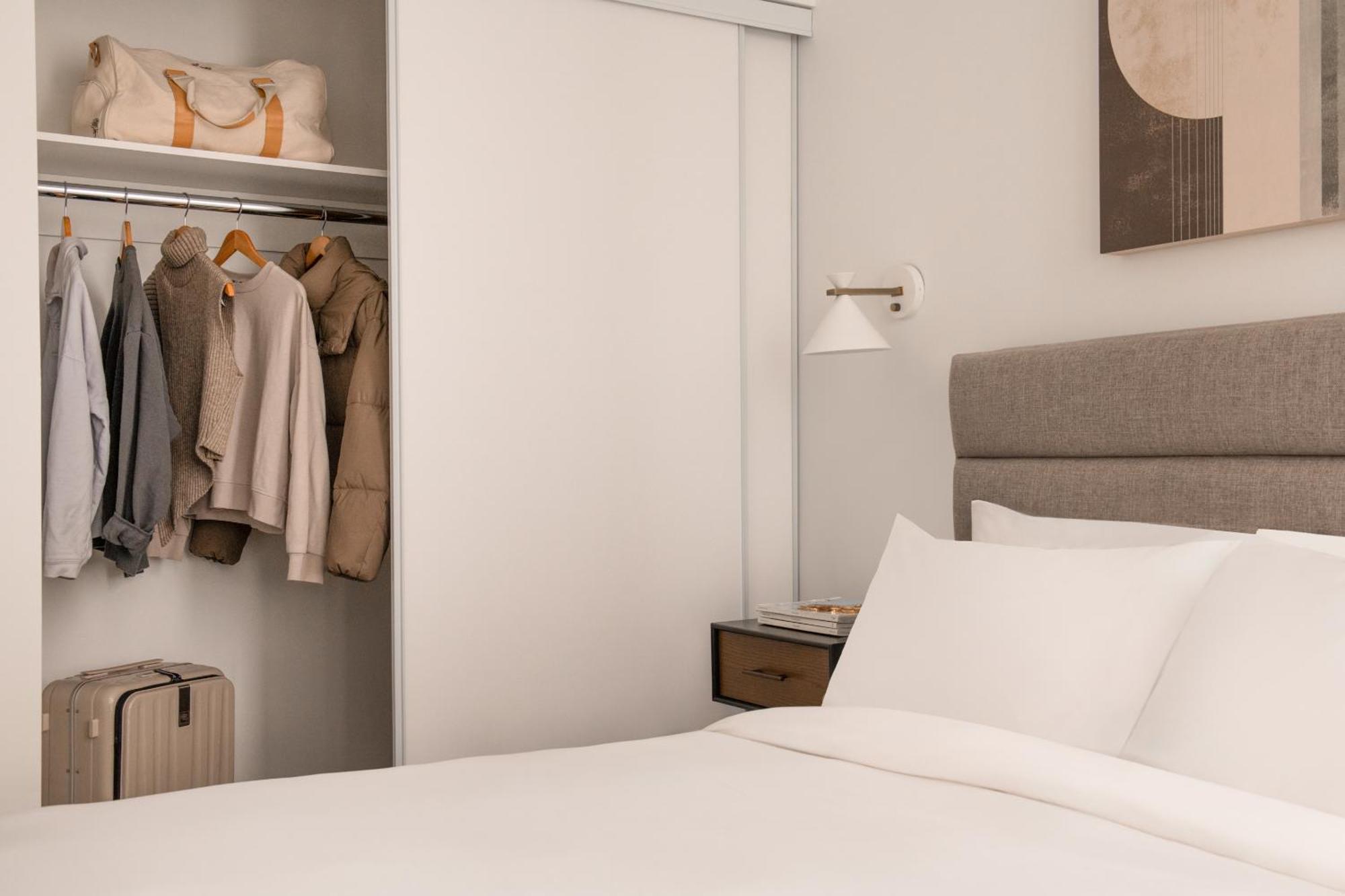 Sonder Rideau Aparthotel Ottawa Bagian luar foto